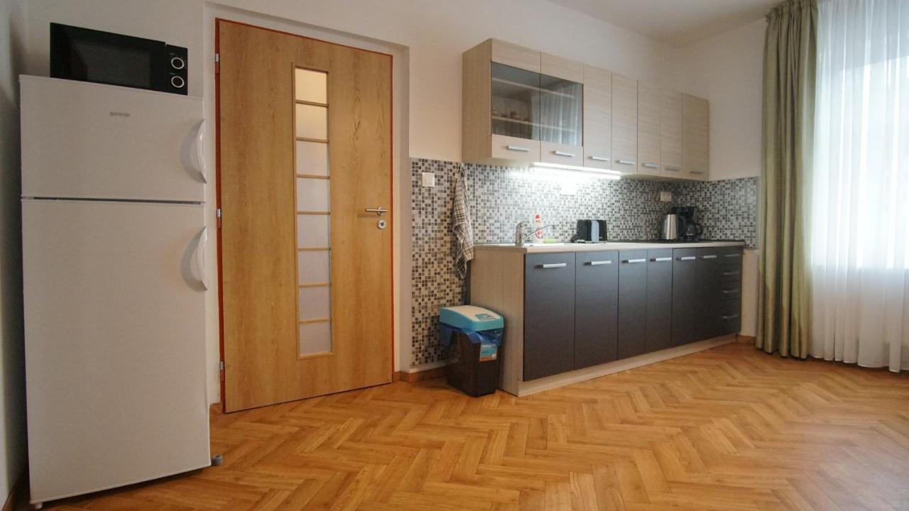 Vila Nejdek - Erzgebirge Aparthotel Esterno foto