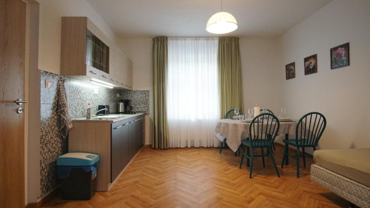 Vila Nejdek - Erzgebirge Aparthotel Esterno foto